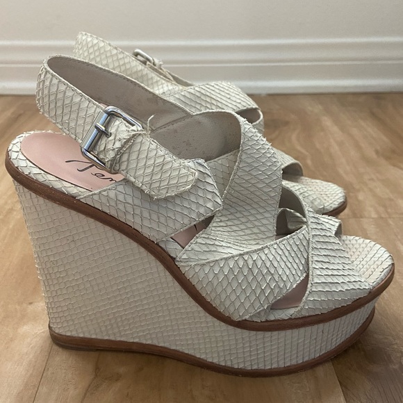 Pencey Shoes - Pencey Blanche White Leather Strap Open Toe Wedges Platform Size 8